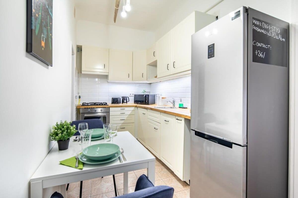 Apartamento Convenient At Gastro Driven Location *