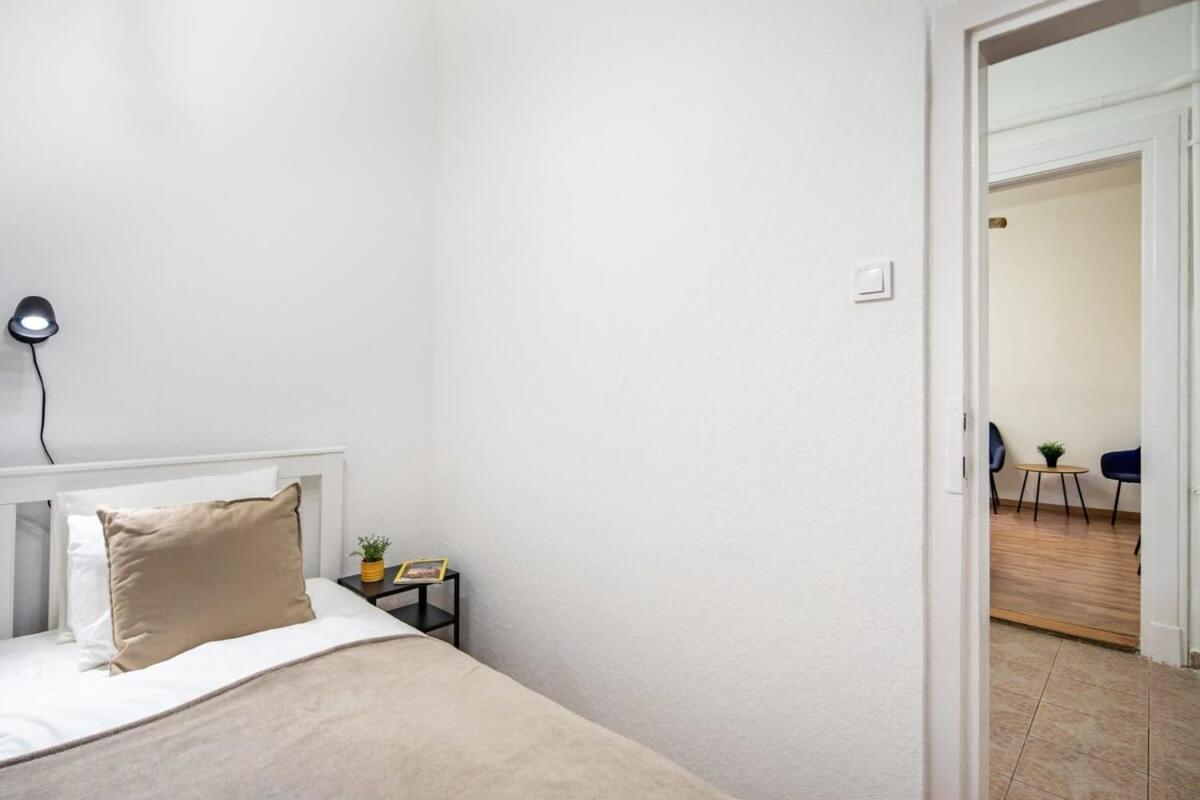 Convenient At Gastro Driven Location Apartamento *